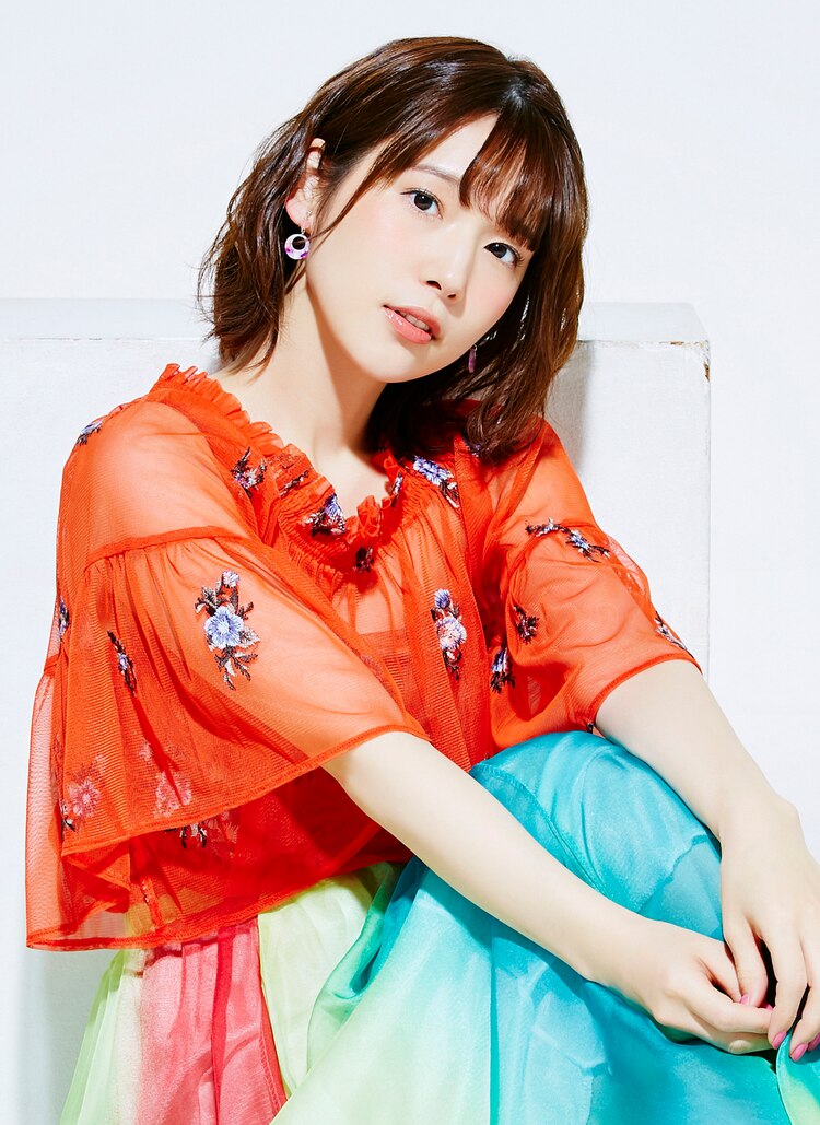 内田真礼