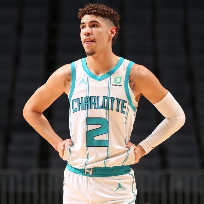  p>拉梅洛·鲍尔(lamelo ball),2001年8月22日出生于美国 a target="