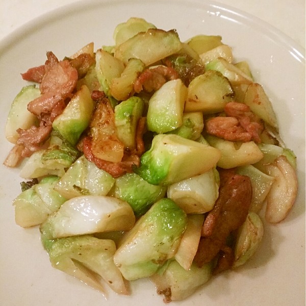 儿菜炒肉片