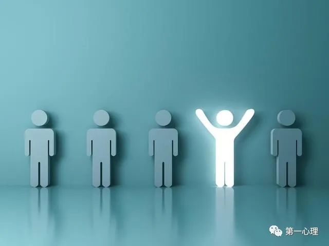 心理学：越喜欢一个人，越想疏远他是一种什么心理？_百科TA说