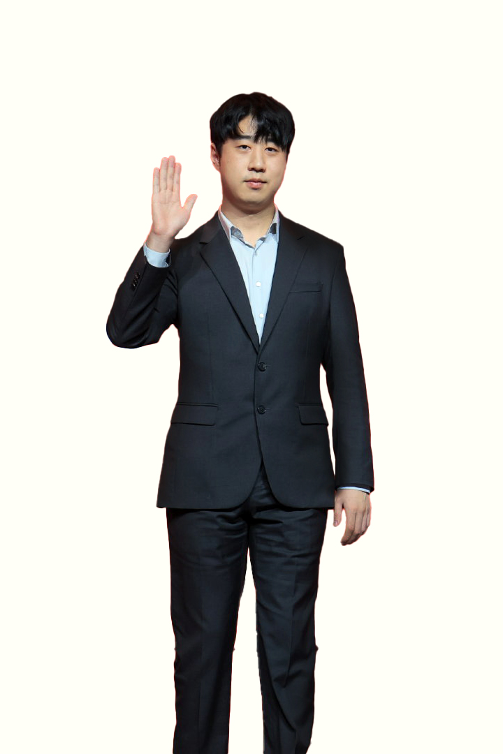  p data-id="gnbtwwv5ms">李浩成,比赛id:duke( i>曾用:leopard) /i>