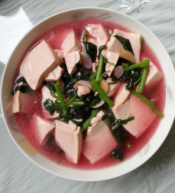 苋菜豆腐汤