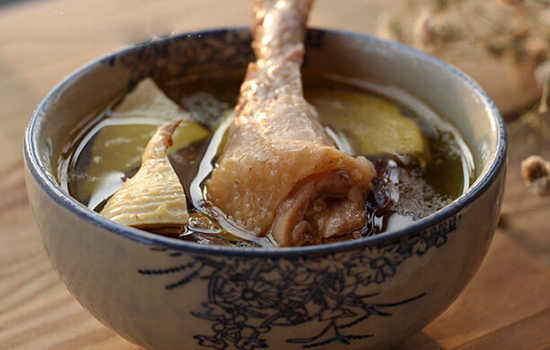 冬笋炖鸡