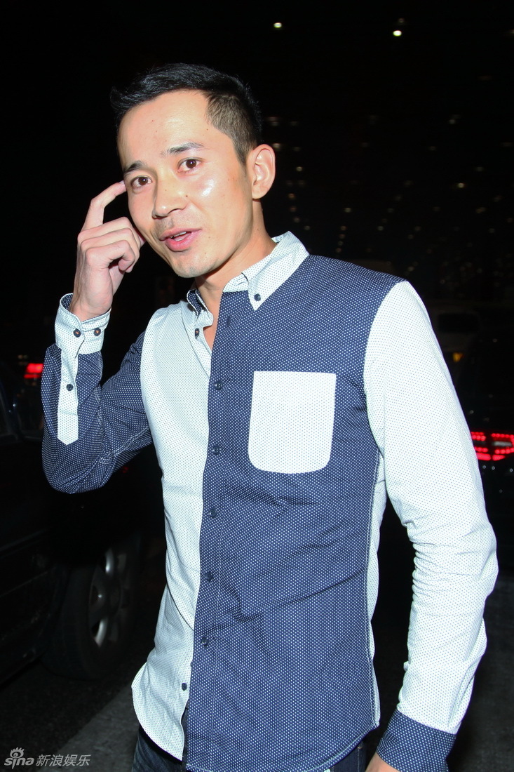  p>阿穆隆,1984年8月30日出生于内蒙古 a target="_blank" href="