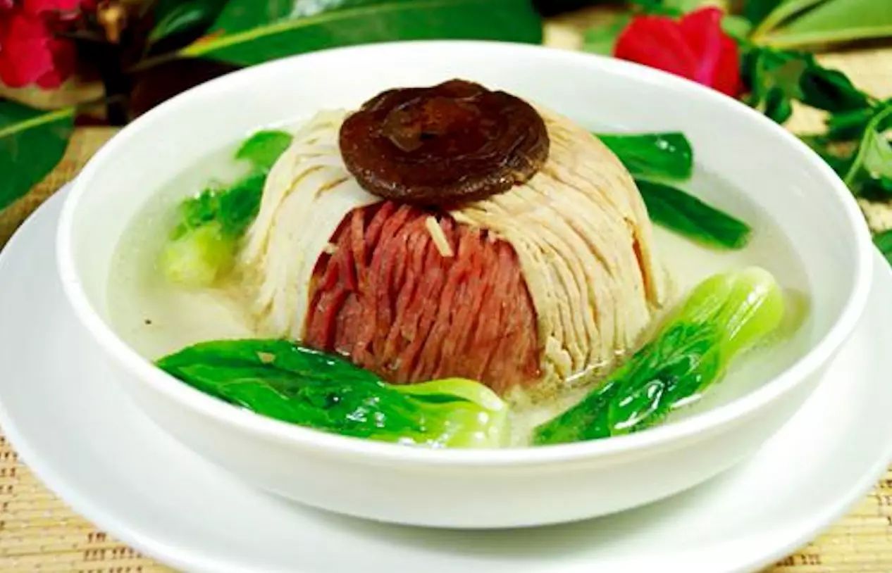 ">扣三丝属于 a target="_blank" href="/item/上海本帮菜/12624307"