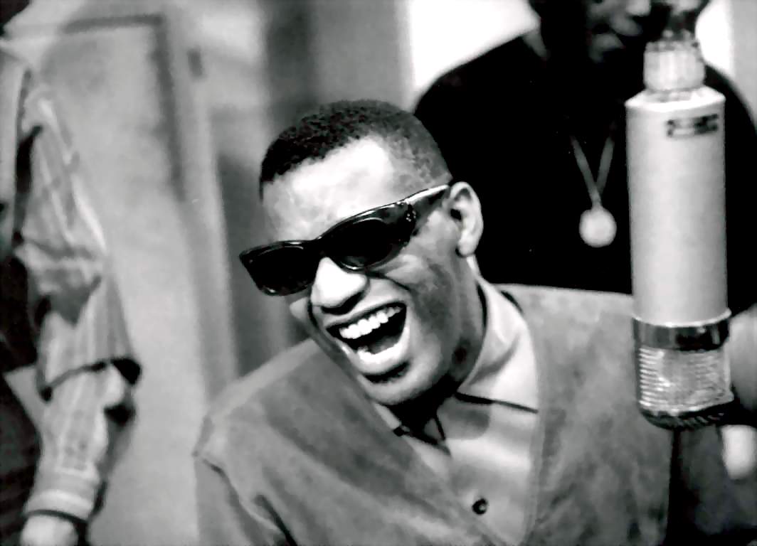  p>雷·查尔斯(ray charles,1930年9月23日—2004年6月10日),出生于