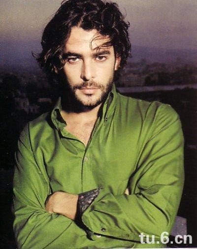 爱德华多.诺列加