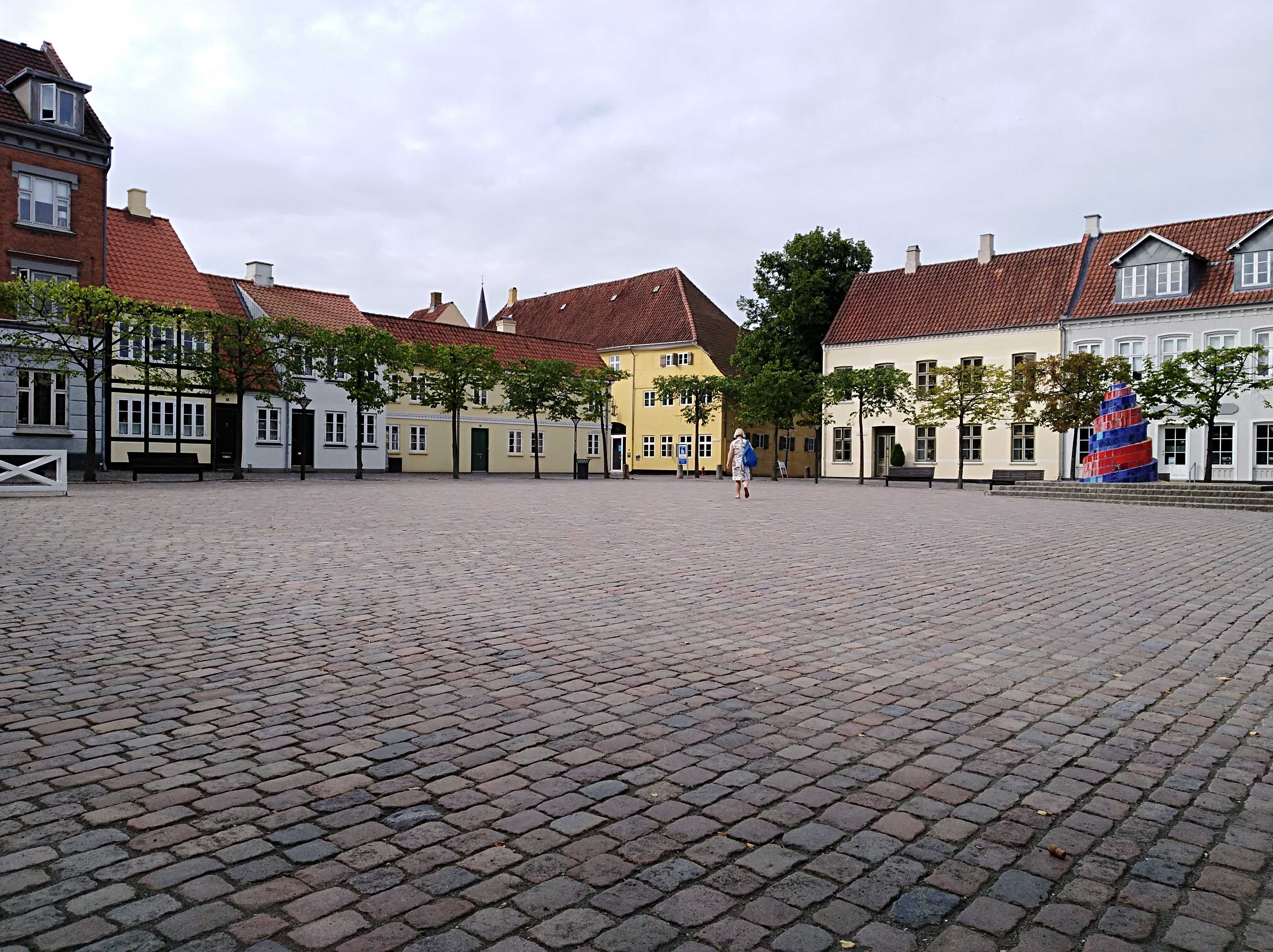  p>欧登塞( a href="#" data-lemmaid="3546141">丹麦语 /a>:odense)