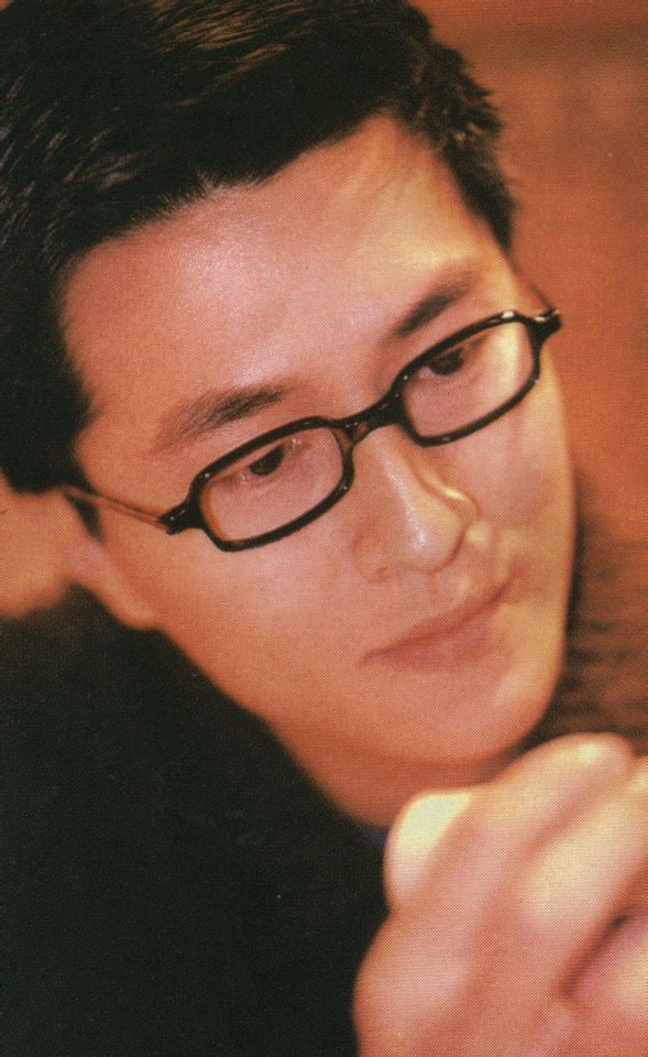  p>林韦辰,1962年7月6日生于中国香港,香港演员,主持人,艺人高尔夫