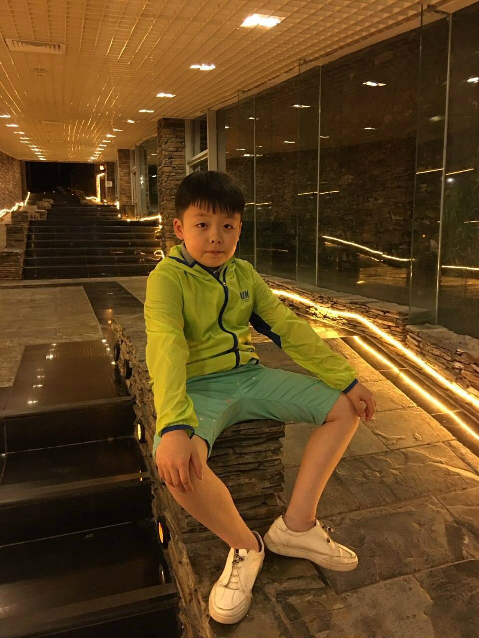  p data-id="gncnnsq9gn">李成宇 i>( /i>jeffrey li i>) /i>,2005年3