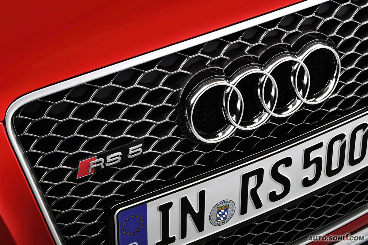  p>奥迪rs 5,奥迪的一辆高性能轿车.