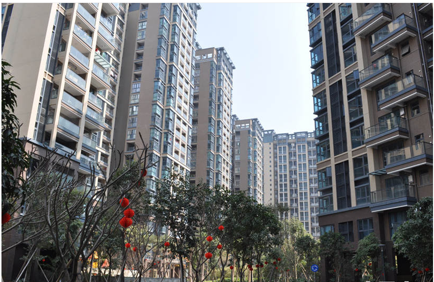 招商澜园小区是一个城市住宅小区,位于深圳宝安观澜大和路与环观南路