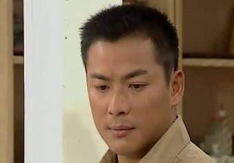 ">再见阿郎 /a>》中的男主角,由 a target="_blank" href="/item/江宏