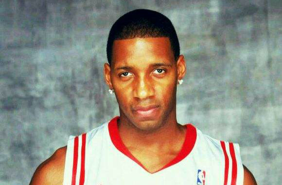  p>特雷西·麦克格雷迪(tracy mcgrady),简称"麦迪/麦蒂",1979年5月24