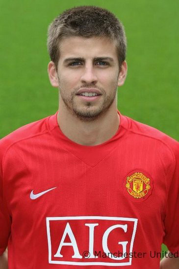  p>杰拉德·皮克(gerard piqué),全名杰拉德·皮克·伯纳乌(gerard