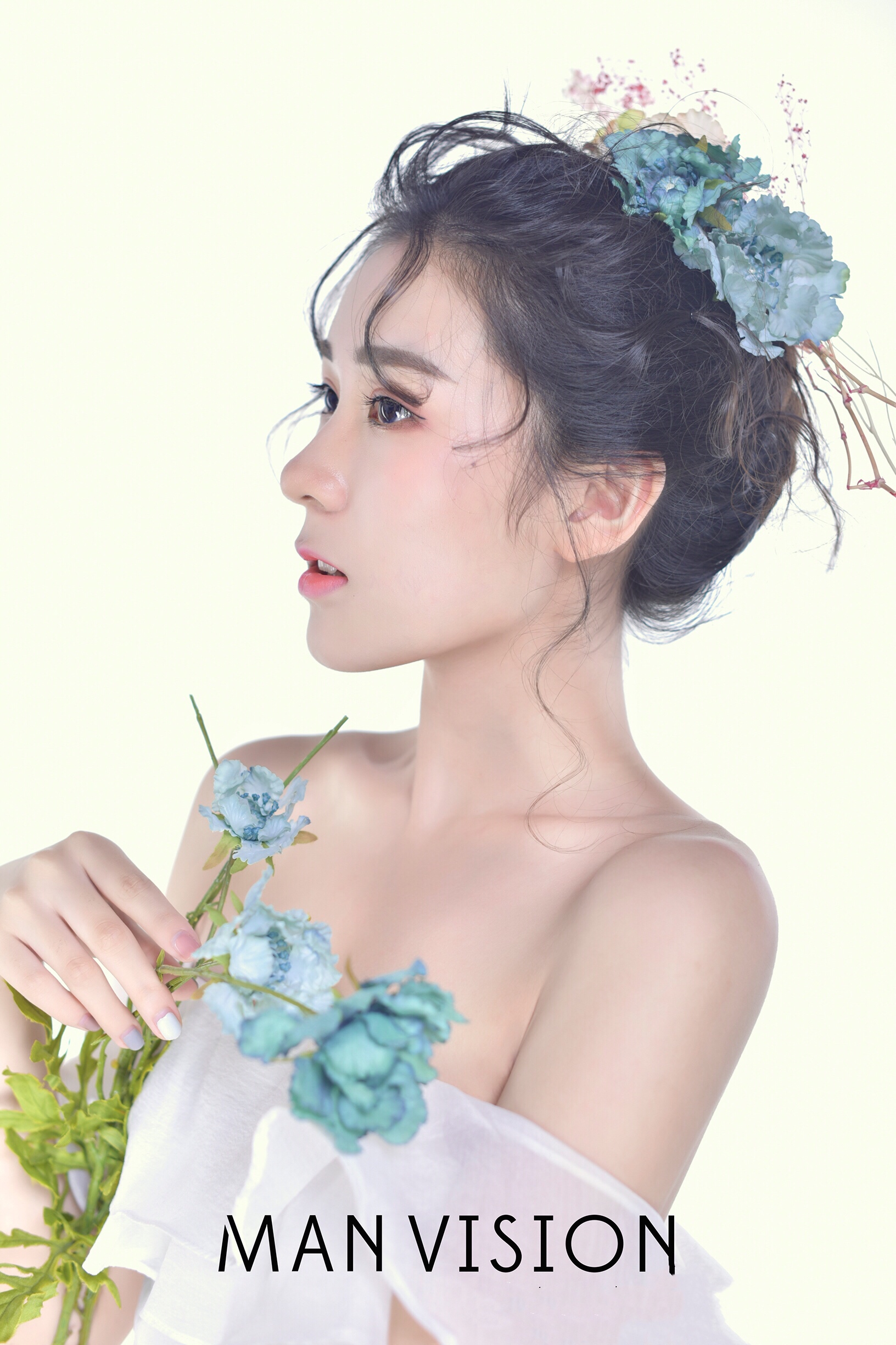  p data-id="gnbky8c7tz">沈陶然,中国内地影视女演员.
