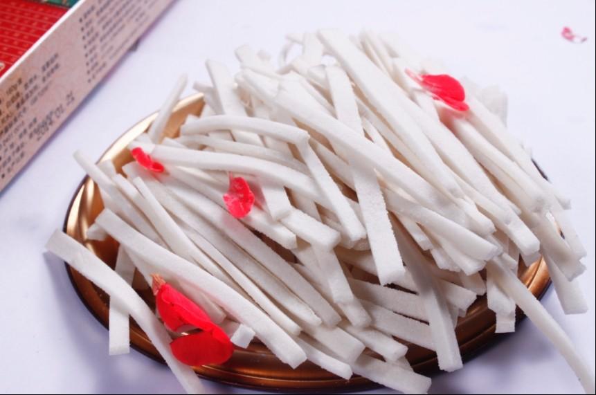  p>灯芯糕是 a href="#" data-lemmaid="215383">江西 /a> a href="#"