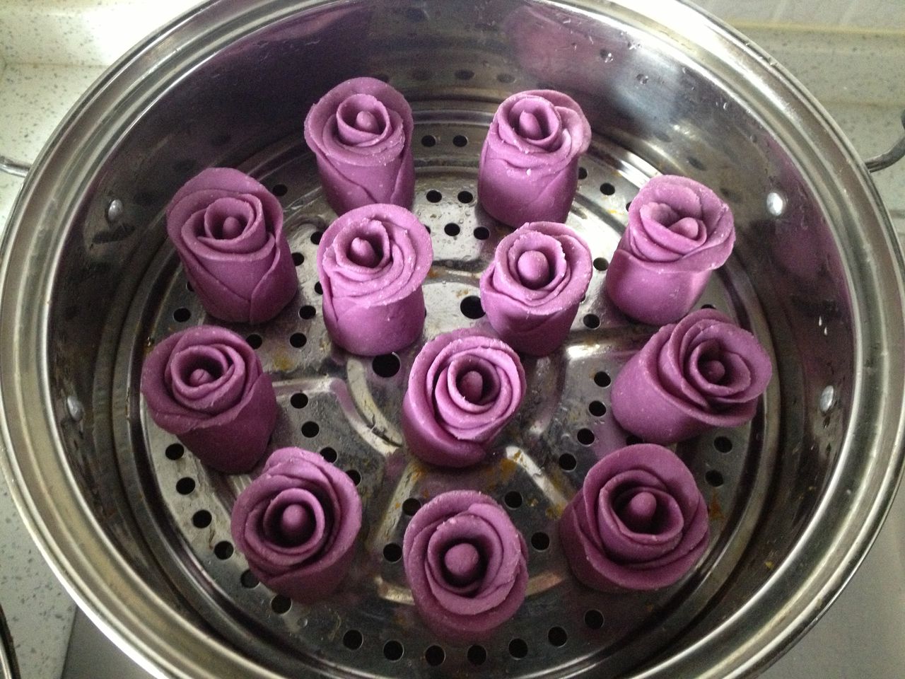 紫薯南瓜玫瑰花卷