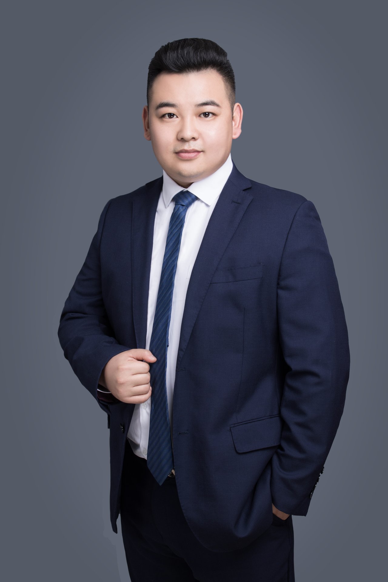  p>程旭,男,上海千美门诊部执业医师. /p>