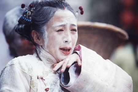  p>《草民县令》是由赵舒亚执导,张智霖,袁咏仪主演的电视剧.