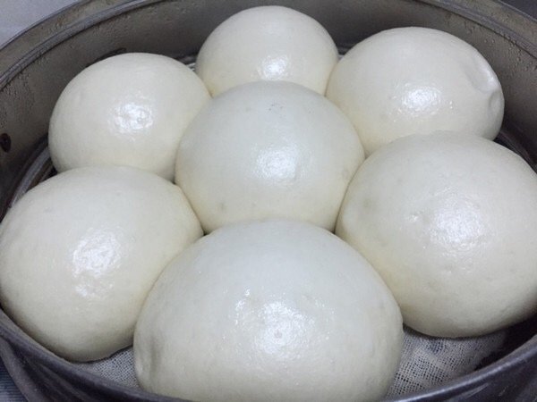  p data-id="gnbuhi1wjv">"大馍"也就是把普通