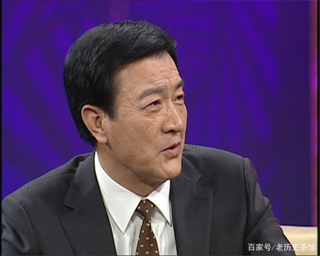 “荧幕第一男神”周里京的不幸人生_百科TA说