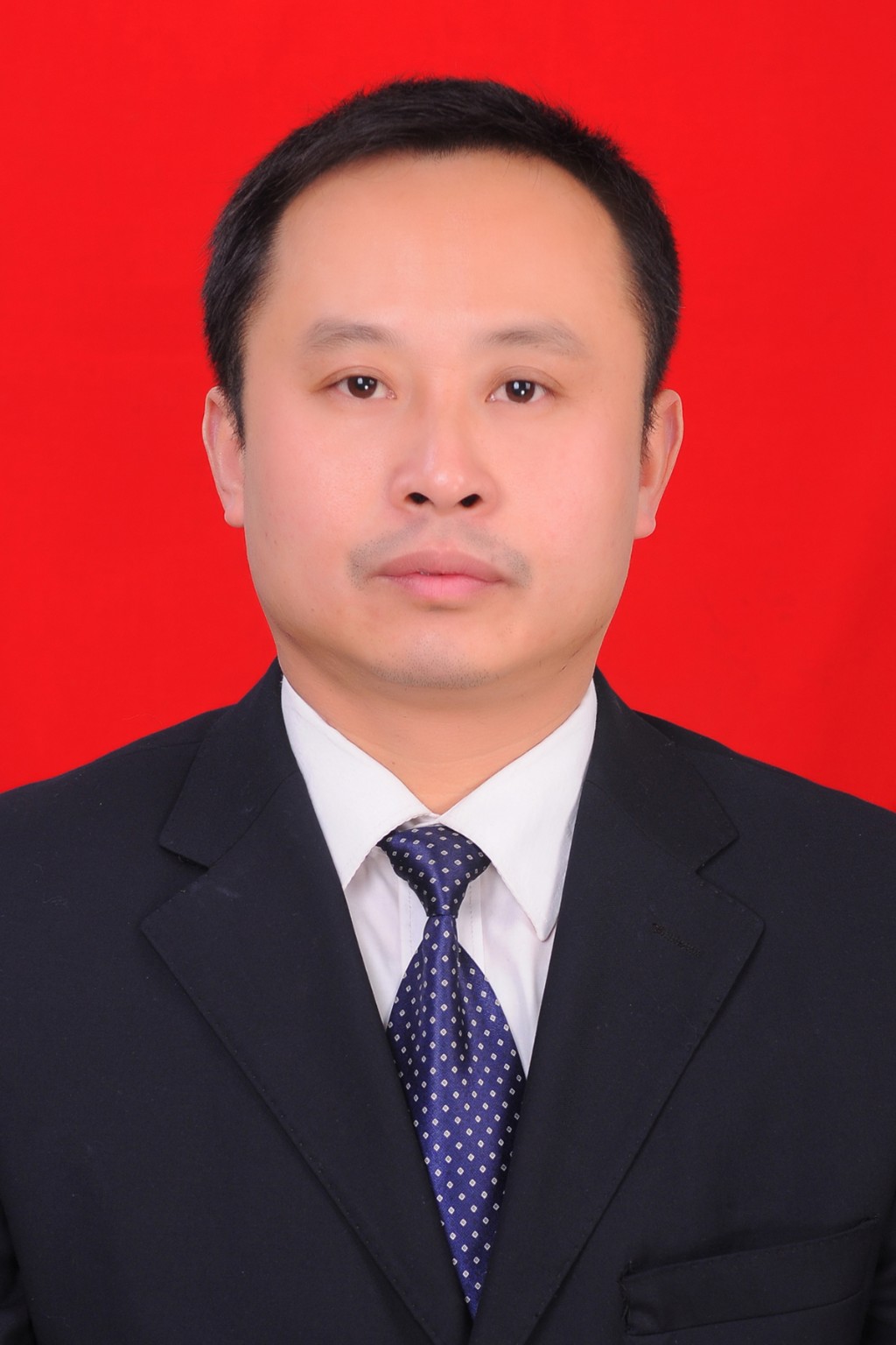 现任醴陵市人力资源和社会保障局市委组织部副部长