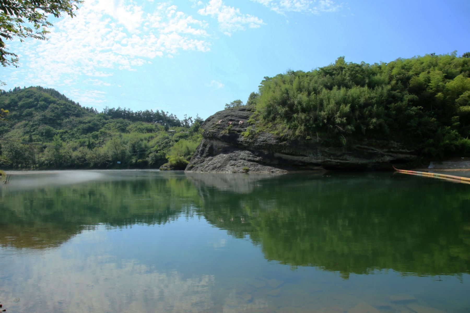  p data-id="smf3rxrepyok">独山镇,隶属于安徽省六安市裕安区,地处