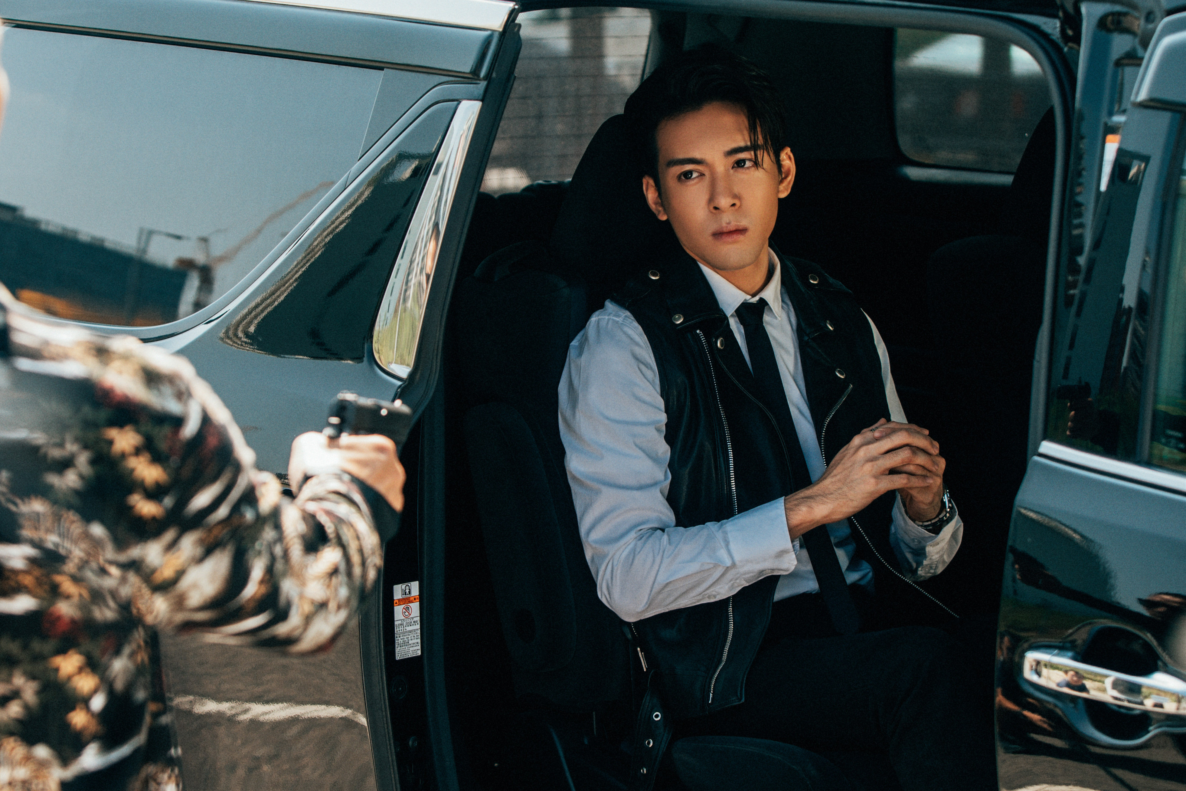 曾舜晞 i>(joseph) /i>,原名曾威航,1996年10月9日出生于广东省深圳市