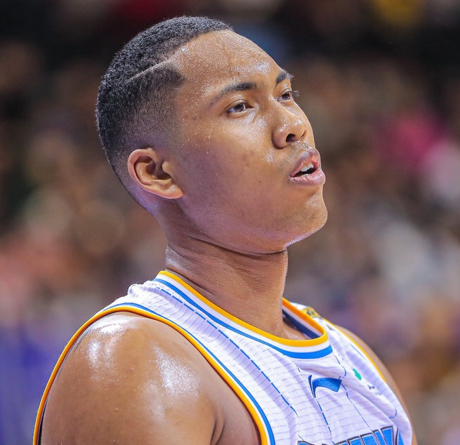  p>塔瑞克·加尼尤(taruike jianiyou),中文名丘天,1998年3月17日出生