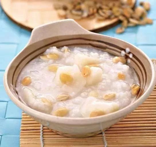 山药薏苡仁扁豆粥