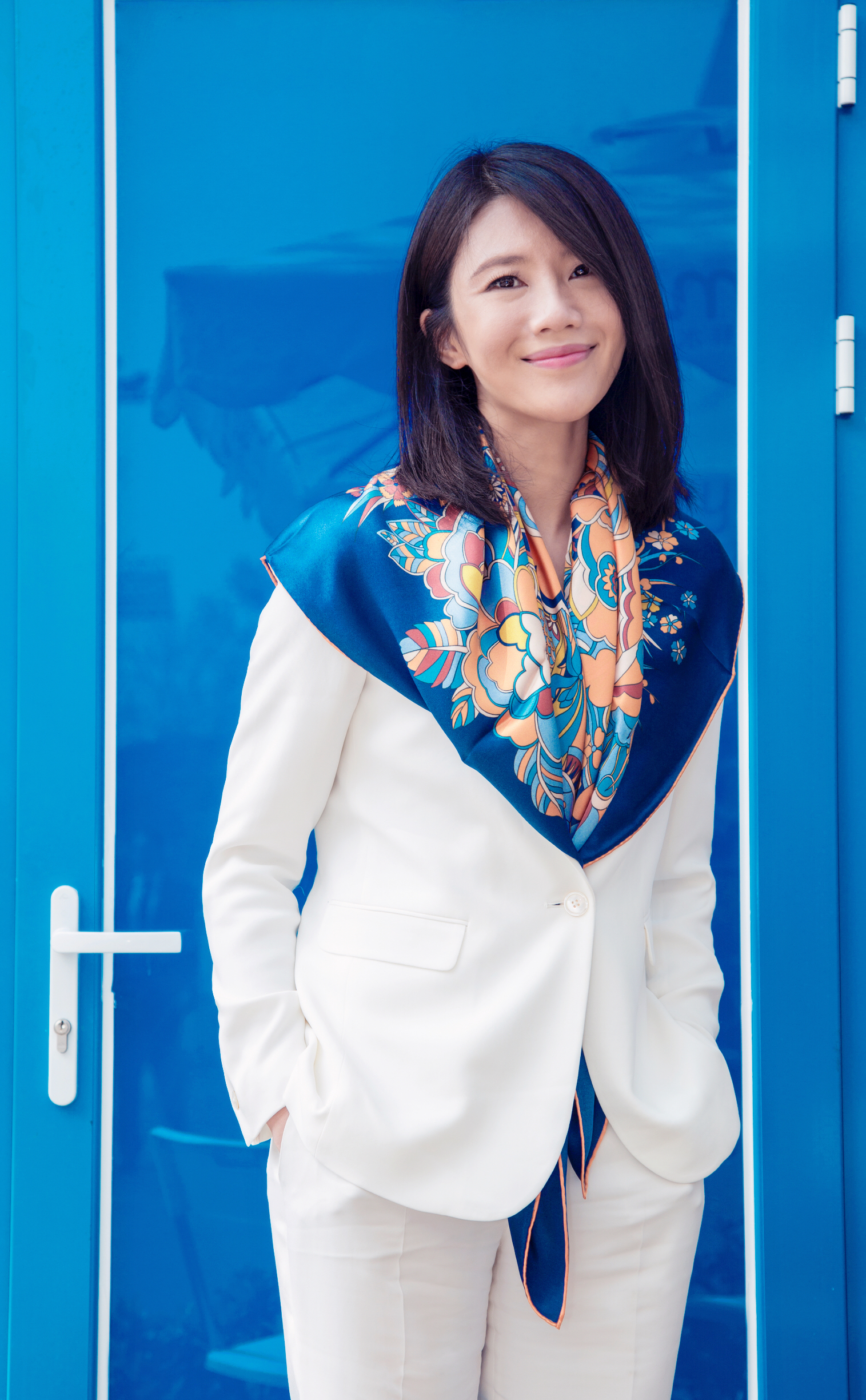  p data-id="gnsv3h56it">苏芩,著名作家,历任媒体主编,国内多家电视