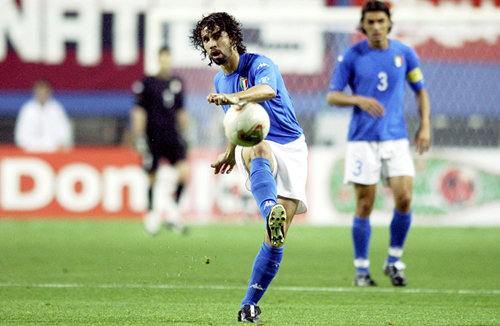  p data-id="gnx4inbpfg">达米亚诺·托马西,1974年5月17日出生于