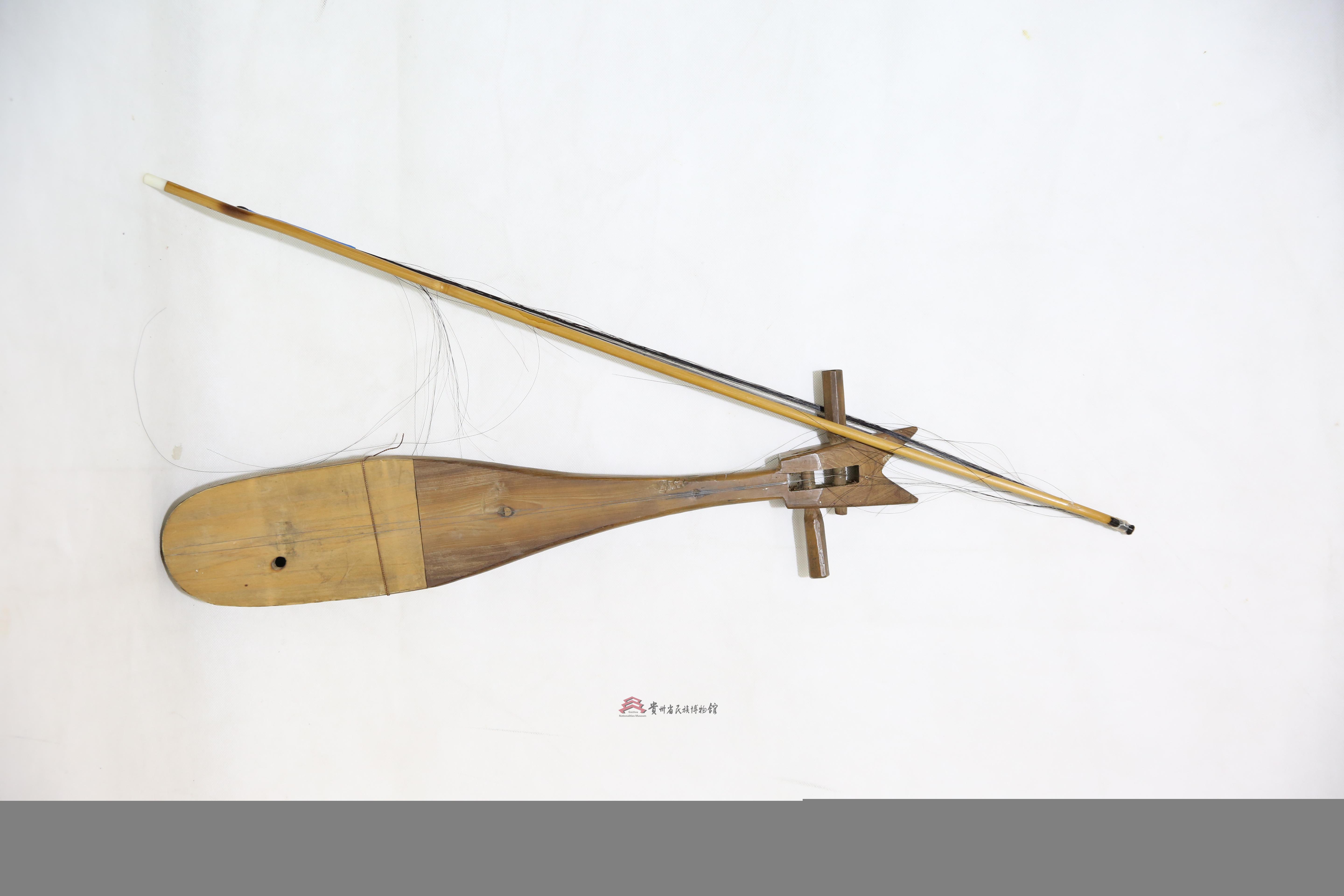 当代黎平侗族牛腿琴