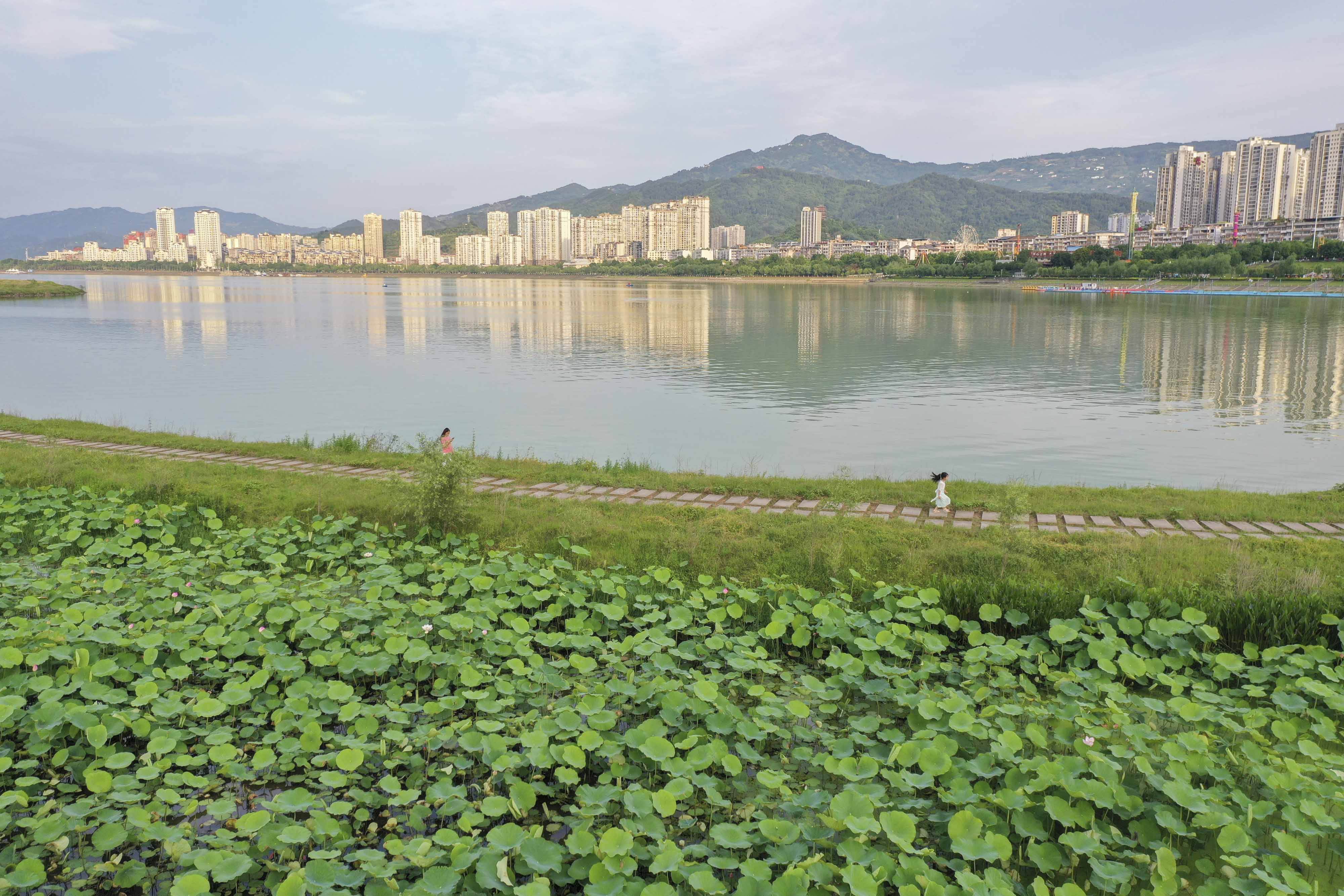 汉丰湖景区