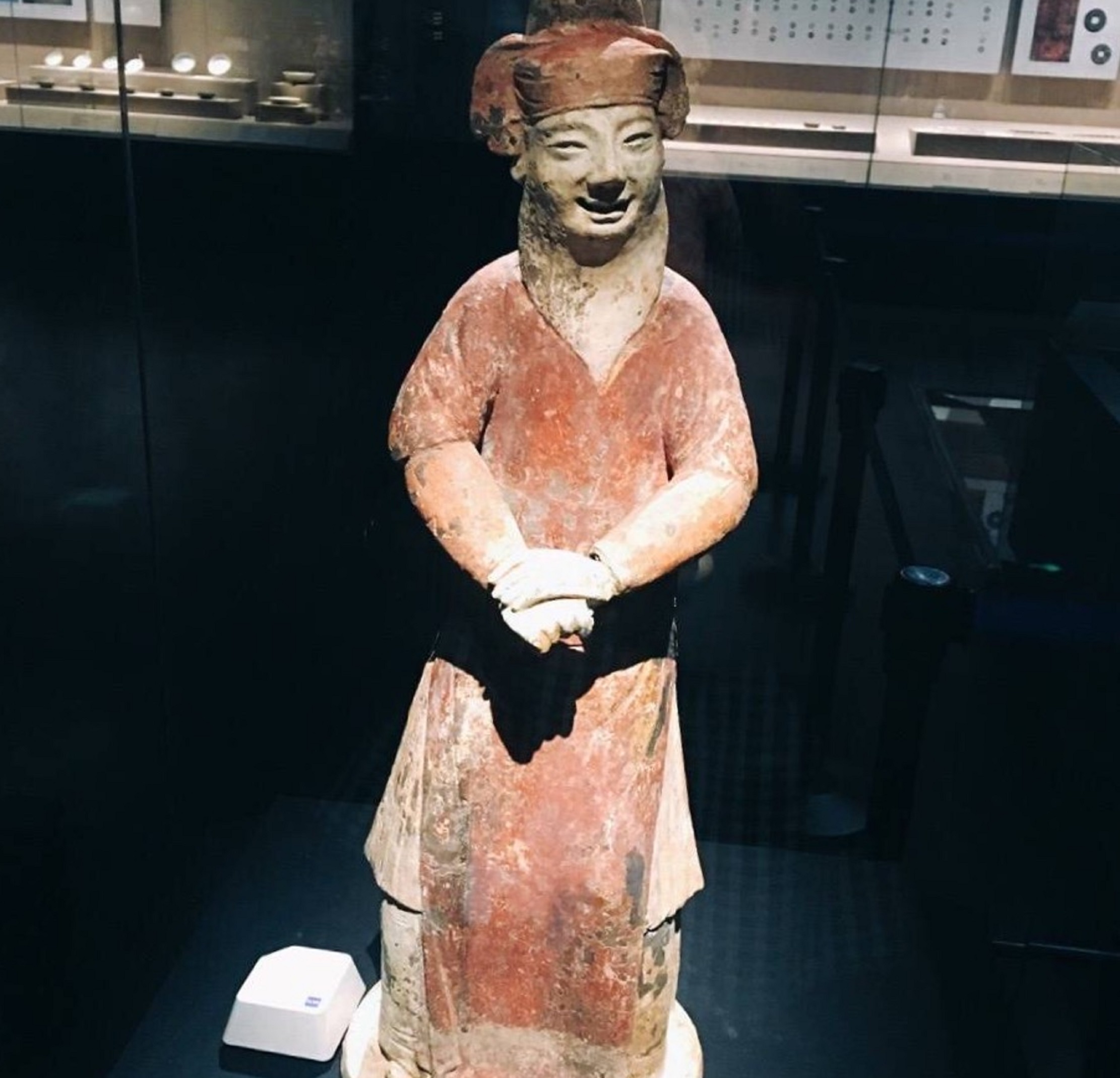  p>成都工业文明博物馆位于东郊建设南路,占地74亩,面积8700平方米,是