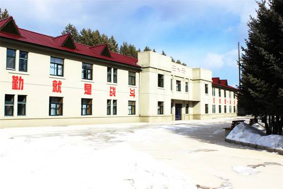  p>布苏里北疆军事文化旅游区位于内蒙古自治区呼伦贝尔市鄂伦春自治