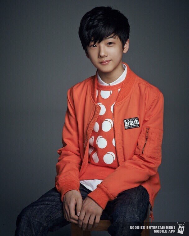  p data-id="gocmxic2t6">朴志晟 i>(jisung)