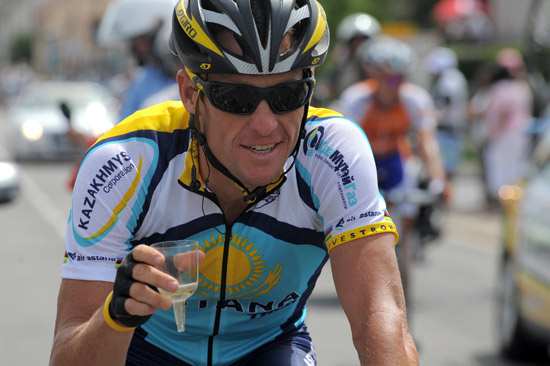  p>兰斯·阿姆斯特朗(lance armstrong),1971年9月18日出生于美国