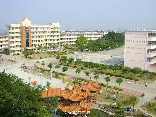 0jdbvghx">武鸣中学(wuming high school),简称武中,是广西示范性高中