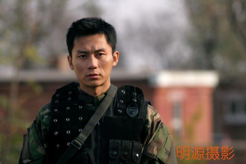  p data-id="godkdeyx3k">李晨,1978年11月24日出生于北京市,中国内地