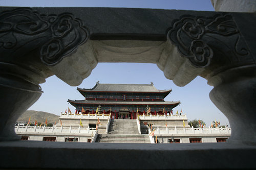  p data-id="gnazsvg0mp">老君庙最著名景区,位于山西乡宁县枣岭乡