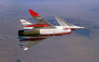  p>yf-23战斗机(英文:yf-23 fighter prototype,绰号:black widow Ⅱ