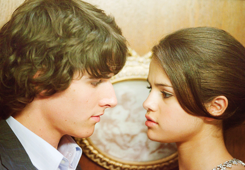  p data-id="gnvelau0ib">《蒙特卡洛》是由二十世纪福克斯电影公司于