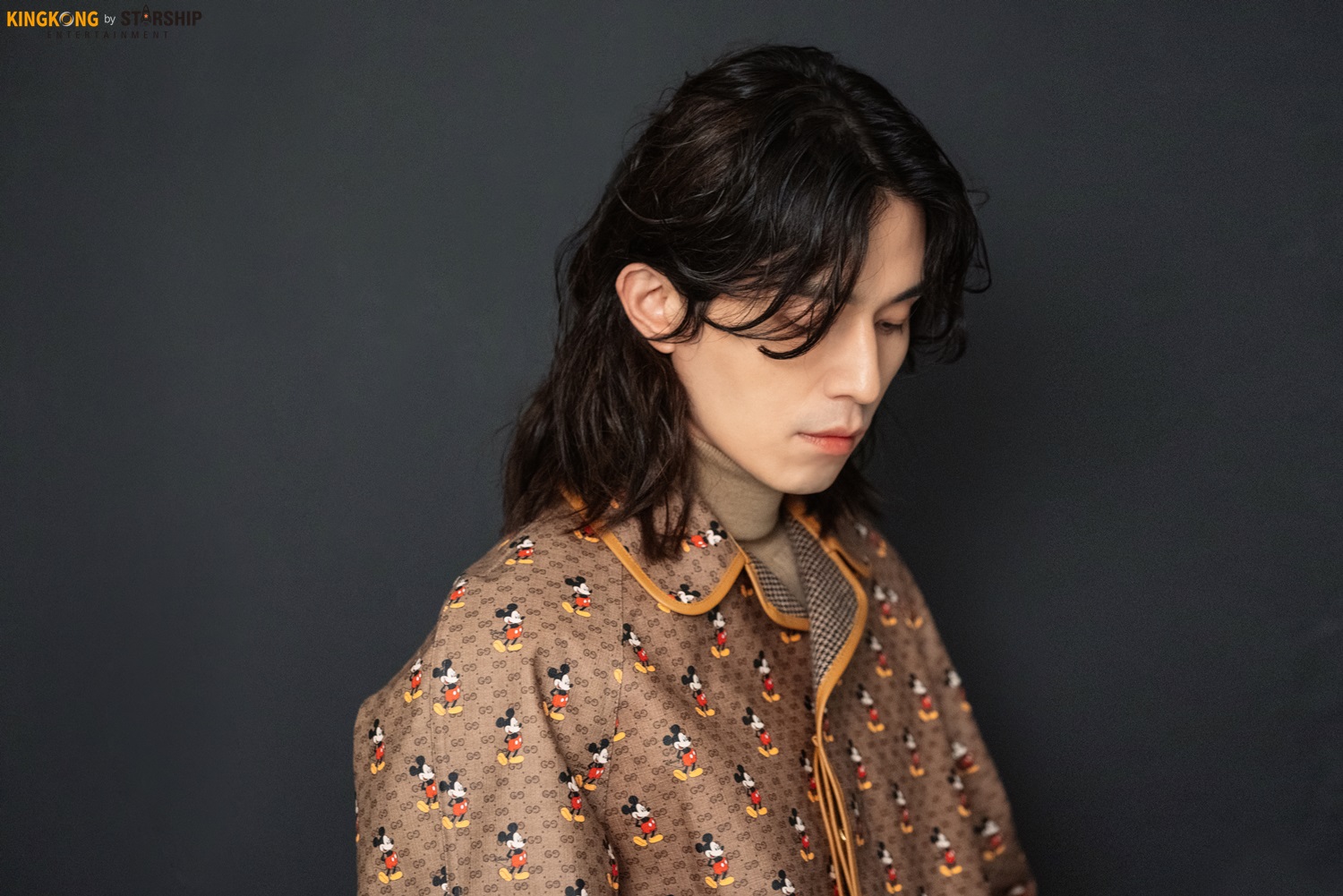  p>李栋旭(lee dong wook),1981年11月6日出生韩国首尔,韩国男演员