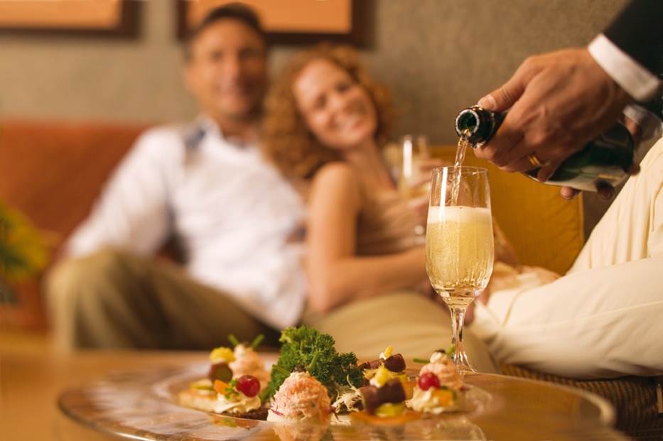 ">北京宾客盛典网络技术有限公司 /a>推出定位于高端生活方式吃,住,用