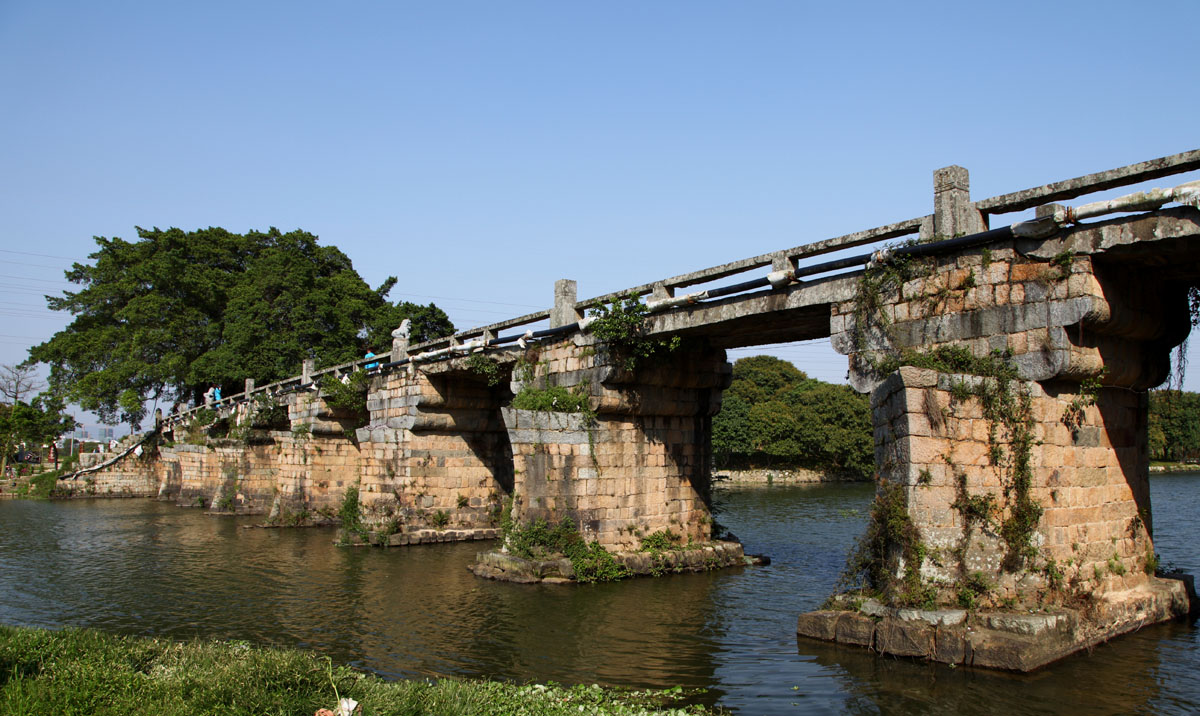 >城厢区 /a>龙桥街道延寿村的延寿溪(绶溪)之上,蛮有古意的一座平梁桥
