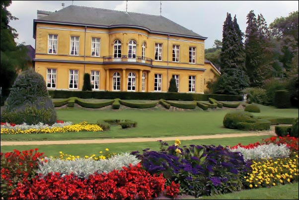 荷兰国际管家学院