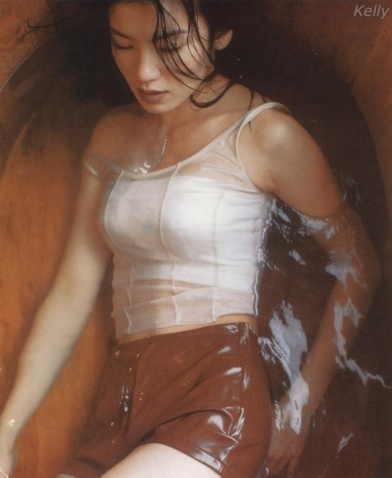  p>林熙蕾,1975年10月29日出生于中国台湾省台北市,中国台湾地区影视