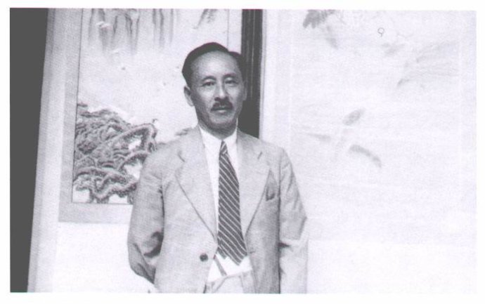 郑锦(1883—1959)又名瑞锦,字褧裳,<a